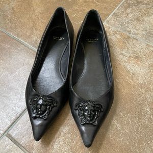 💯 Authentic Versace Flats shoes